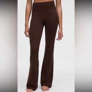Lululemon Groove Nulu High-Rise Flared Pant 6 Long Chocolate Lava